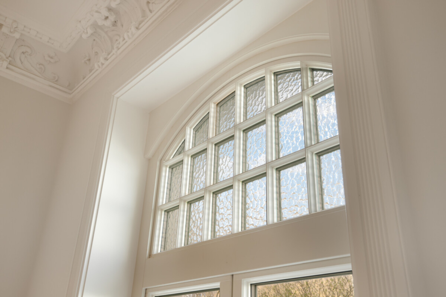 Historischer Luxus – 2 Balkone – Toplage - Detail (909)