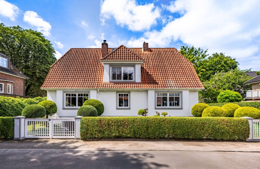 Hausansicht - Stilvoll in Groß Flottbek – Ihr neues Zuhause