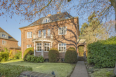 Hausansicht - Stilvolle Rotklinker-Villa nahe der Waitzstraße