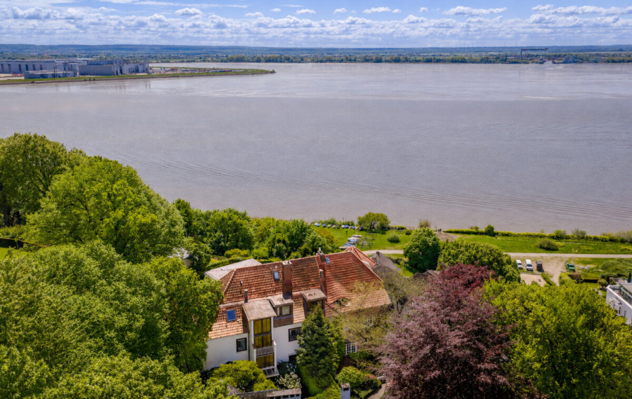 Leben mit Elbpanorama - Ausblick (7089)