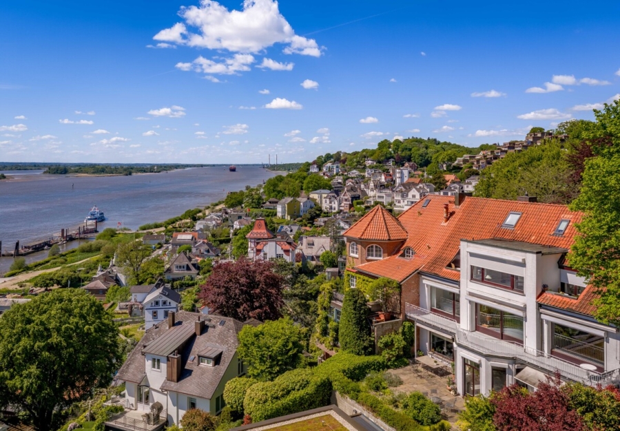 Leben mit Elbpanorama - Luftbild (7082)