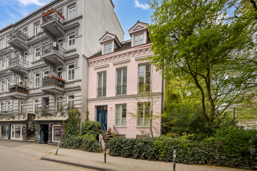 Pour la vie – einmaliges Stadthaus im Karolienviertel - Hausansicht (6667)