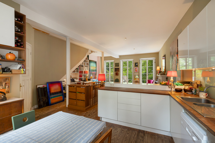 Pour la vie – einmaliges Stadthaus im Karolienviertel - Küche (6679)
